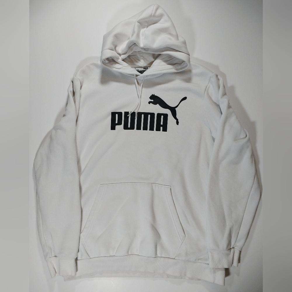 Puma men's hoodie size large.